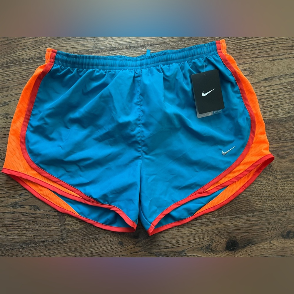 Nike Dri-Fit Women’s M Running Shorts - New With Tags
